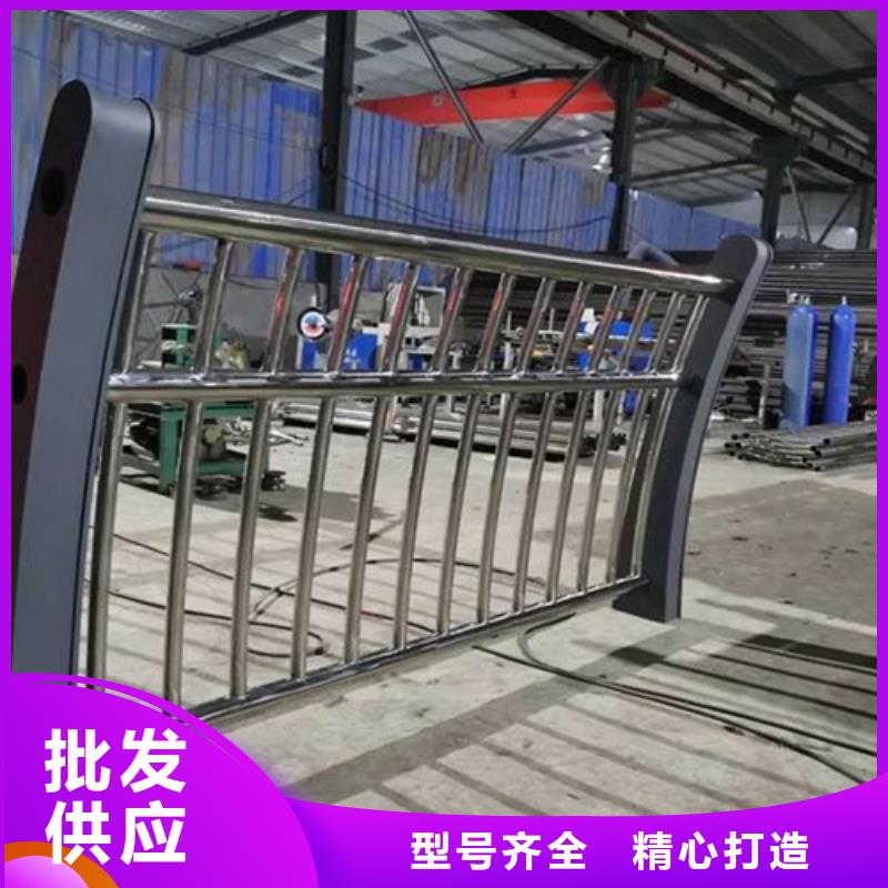 橋梁2方管防撞護欄貨源足質量好