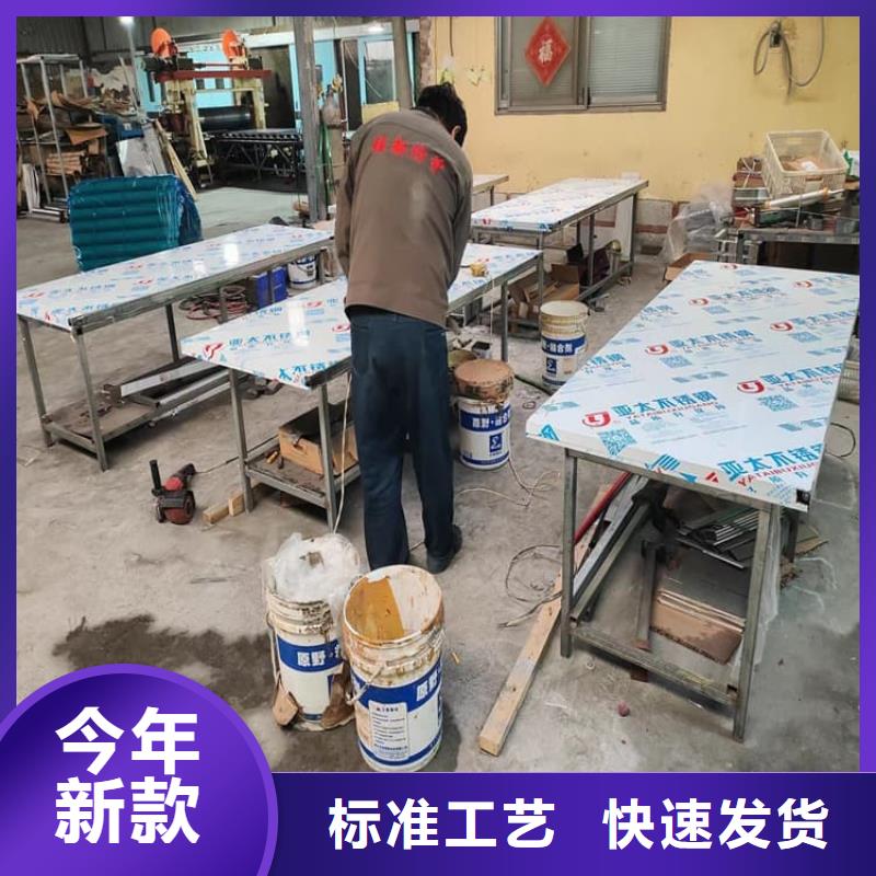 选购3个铅当量铅门认准康誉达辐射防护材料
