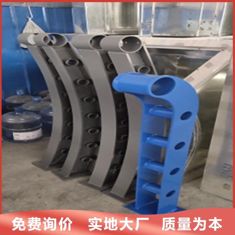 護(hù)欄熱鍍鋅噴塑鋼板立柱精益求精