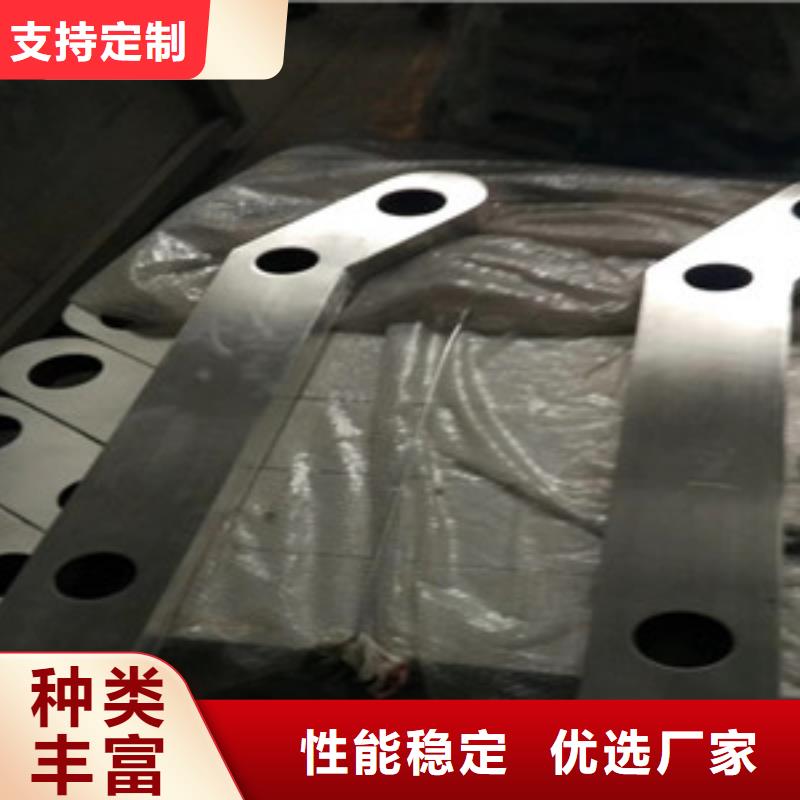 【景觀木紋護欄】-公路護欄優選好材鑄造好品質