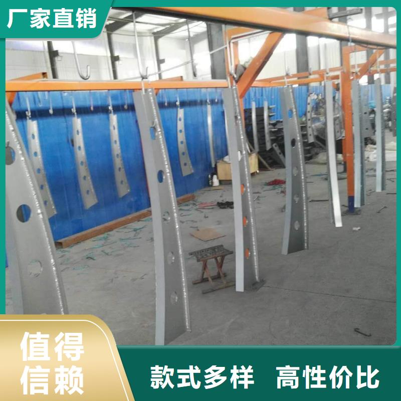 道路護(hù)欄道路防撞護(hù)欄種類(lèi)齊全
