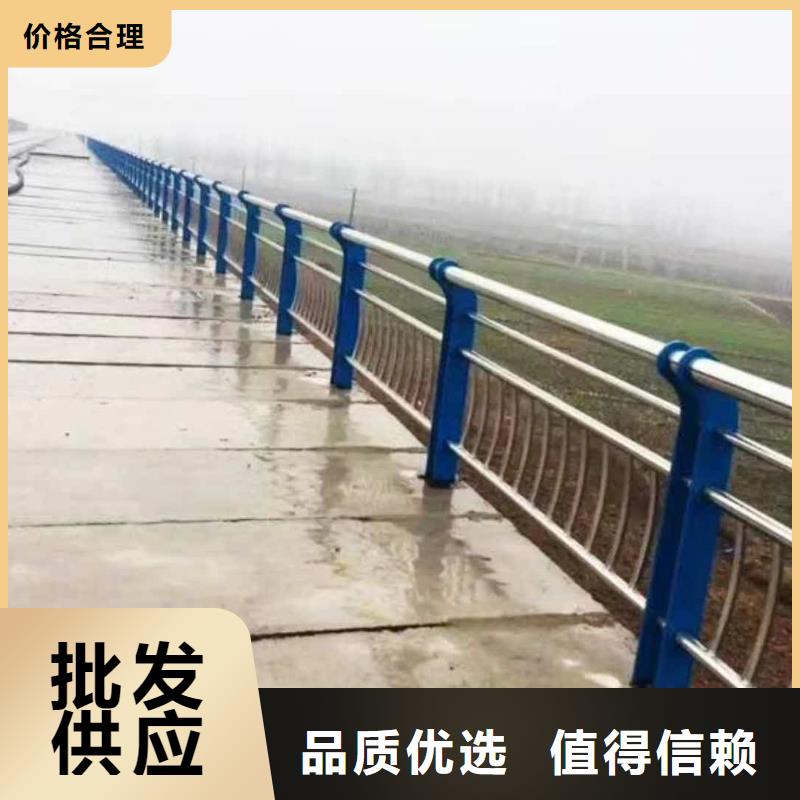 道路護(hù)欄LED防護(hù)欄桿質(zhì)量看得見