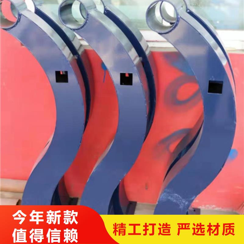 景觀(guān)護(hù)欄,木紋轉(zhuǎn)印護(hù)欄滿(mǎn)足多種行業(yè)需求