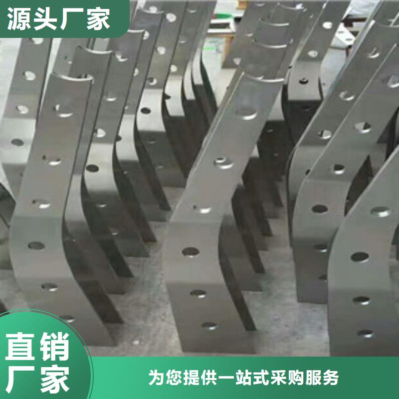 【3旋轉(zhuǎn)護(hù)欄品質(zhì)做服務(wù)】