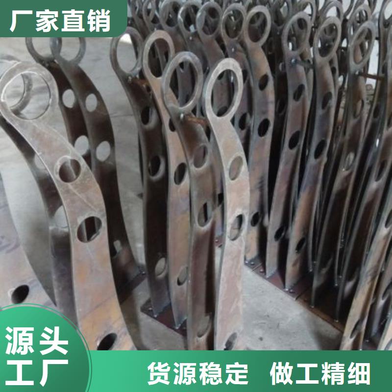 不銹鋼景觀護欄桿_M型防撞護欄超產(chǎn)品在細節(jié)