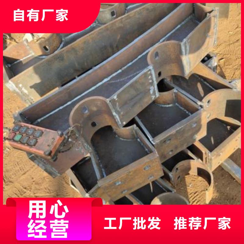 橋梁防撞支架河堤護(hù)欄廠家實(shí)力雄厚