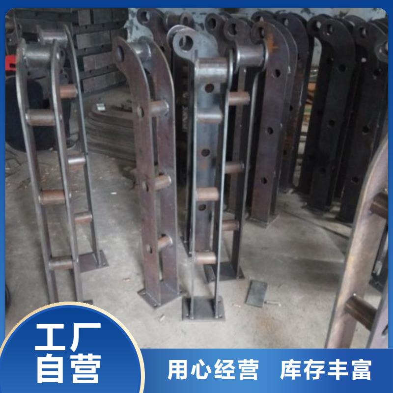 橋梁防撞支架_LED燈光護(hù)欄專業(yè)完善售后