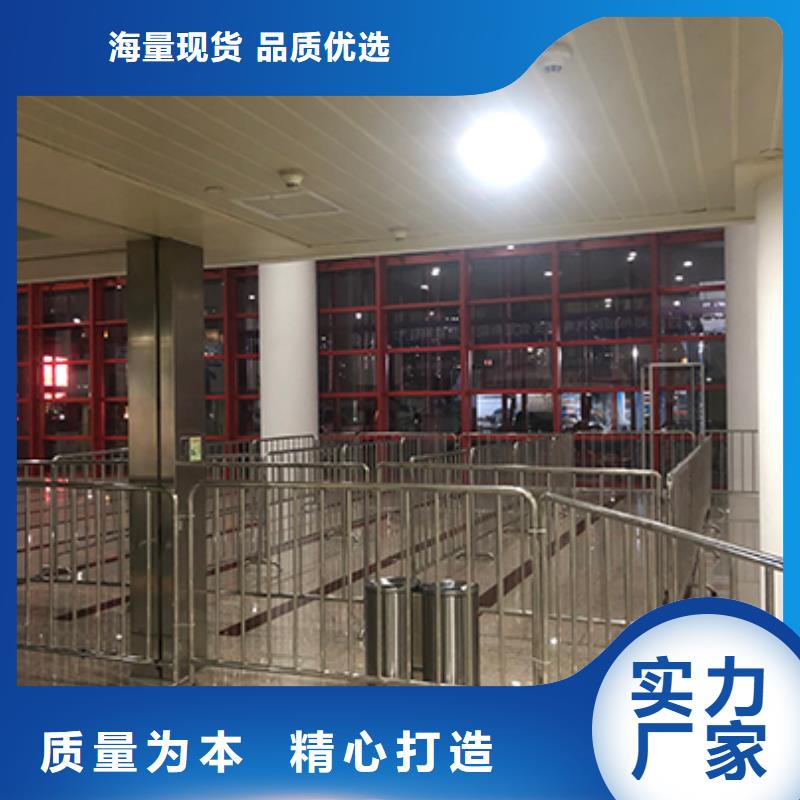 铁马护栏出租,户外篷房租赁服务热情