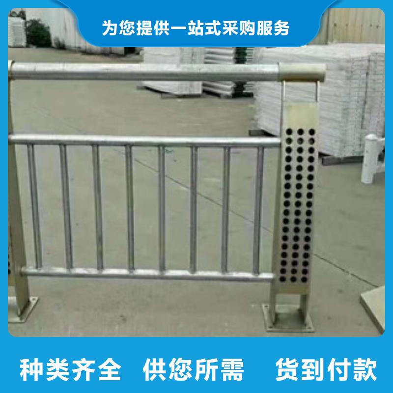 不銹鋼復(fù)合管鍍鋅噴塑鋼板立柱廠家定制