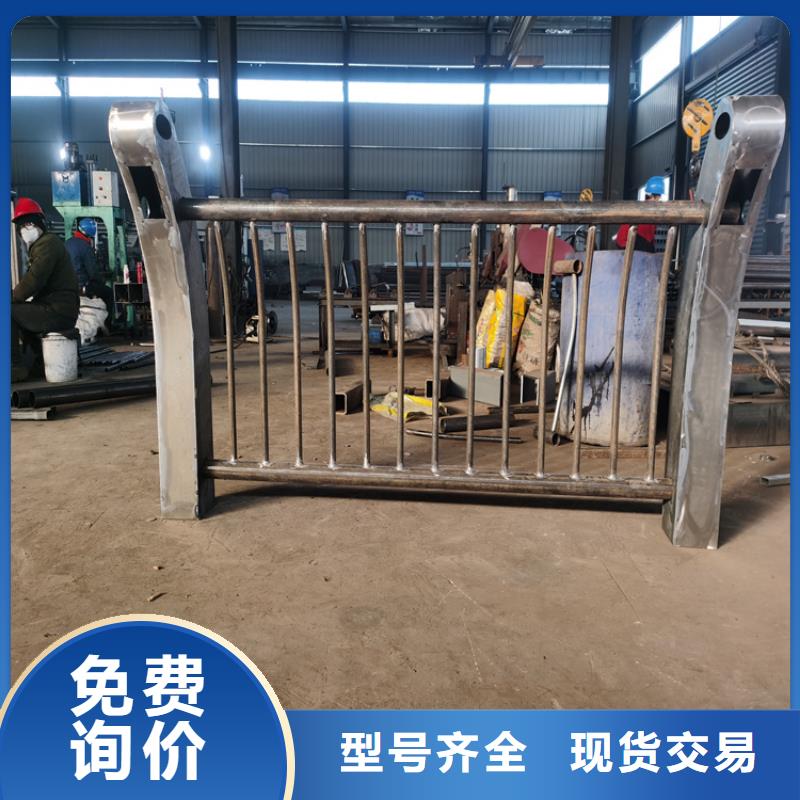 方管噴塑包廂防撞立柱現場安裝