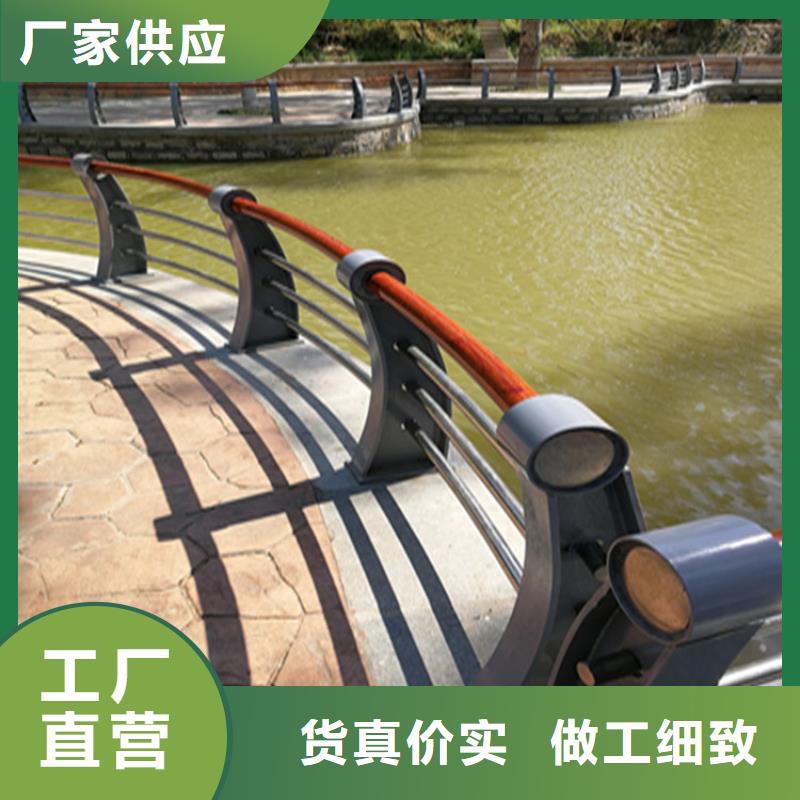方管噴塑高架橋防撞護欄來展鴻護欄定制