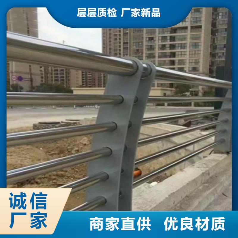 河道護欄木紋轉(zhuǎn)印護欄客戶好評