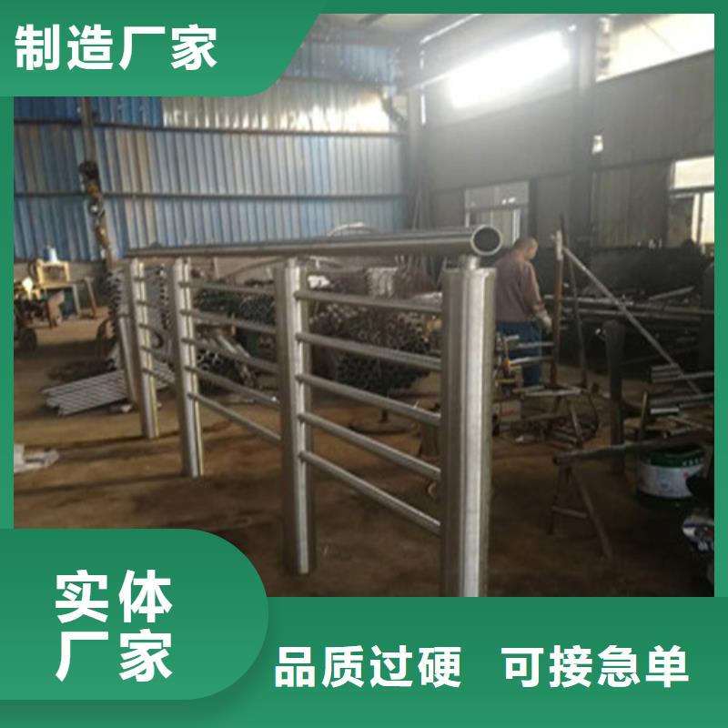 不銹鋼橋梁防撞護欄立柱應用范圍廣