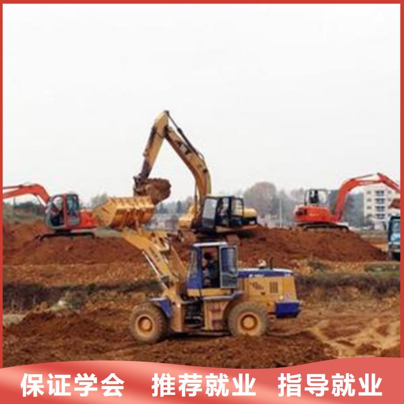 清苑學叉車本哪家學校好虎振工程機械技術學校