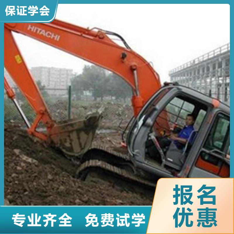 博野鏟車叉車駕駛學(xué)校哪家好2025年火熱的專業(yè)