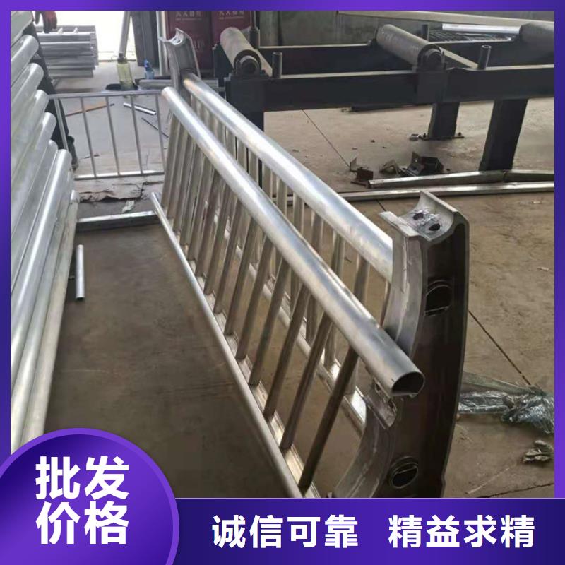 桥梁栏杆国道抗冲击围栏今年新款