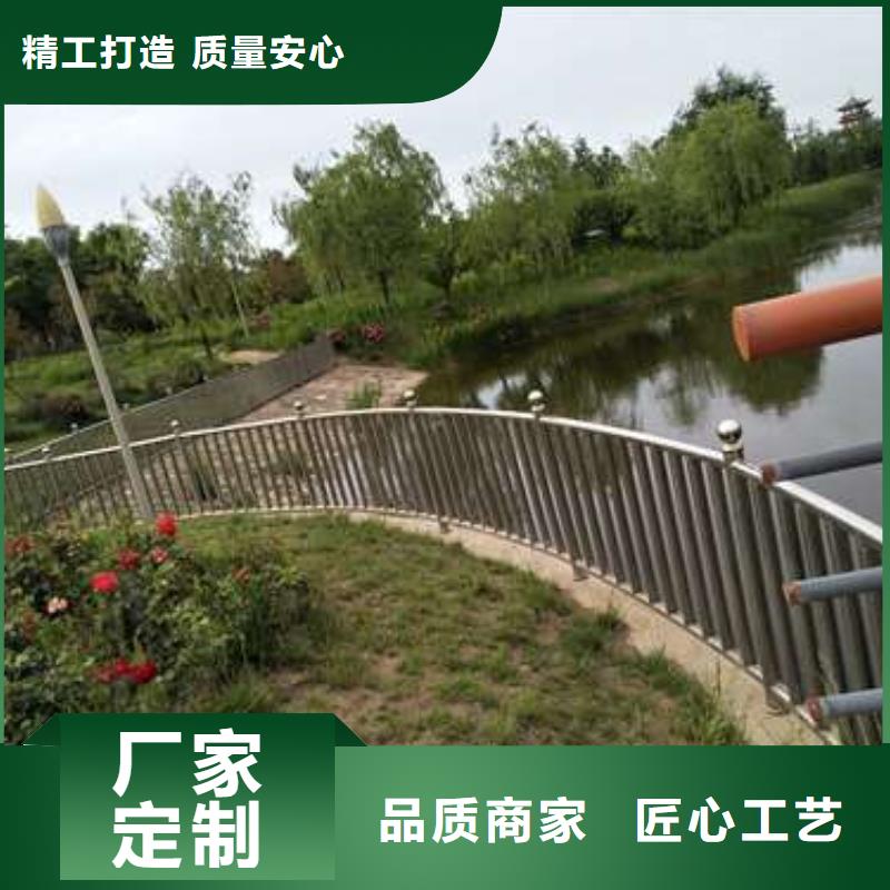 防撞護(hù)欄鍍鋅波形護(hù)欄老客戶(hù)鐘愛(ài)