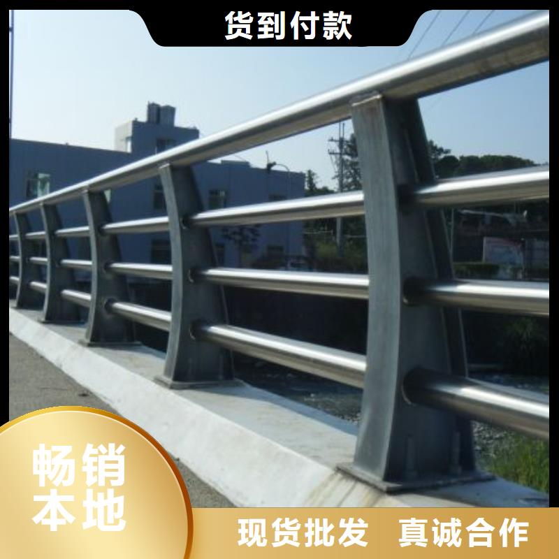 道路护栏灯箱护栏厂家规格全