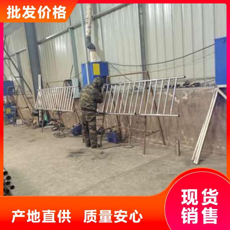 護(hù)欄橋梁防撞護(hù)欄品種全