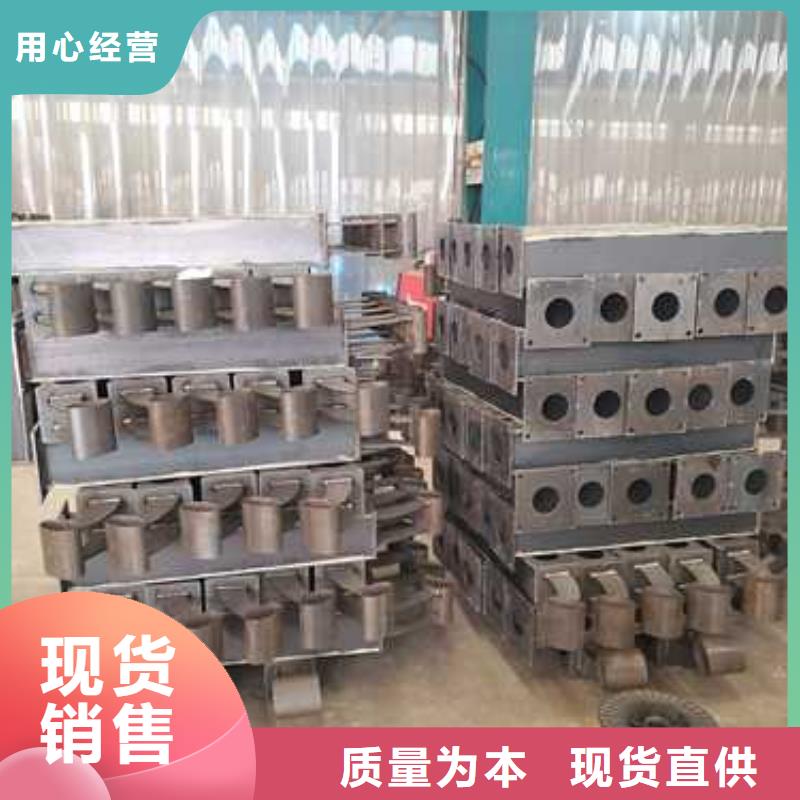 不銹鋼碳素鋼復合管欄桿可加工設計