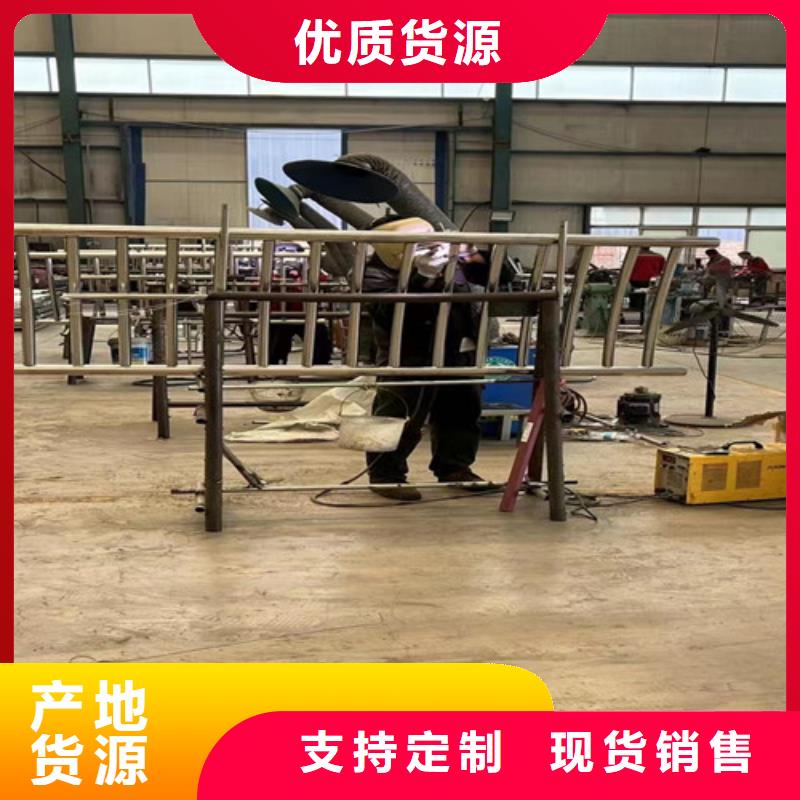 規(guī)格齊全的燈光護(hù)欄基地