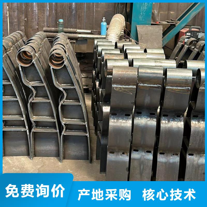 【护栏】国道抗冲击围栏工厂价格