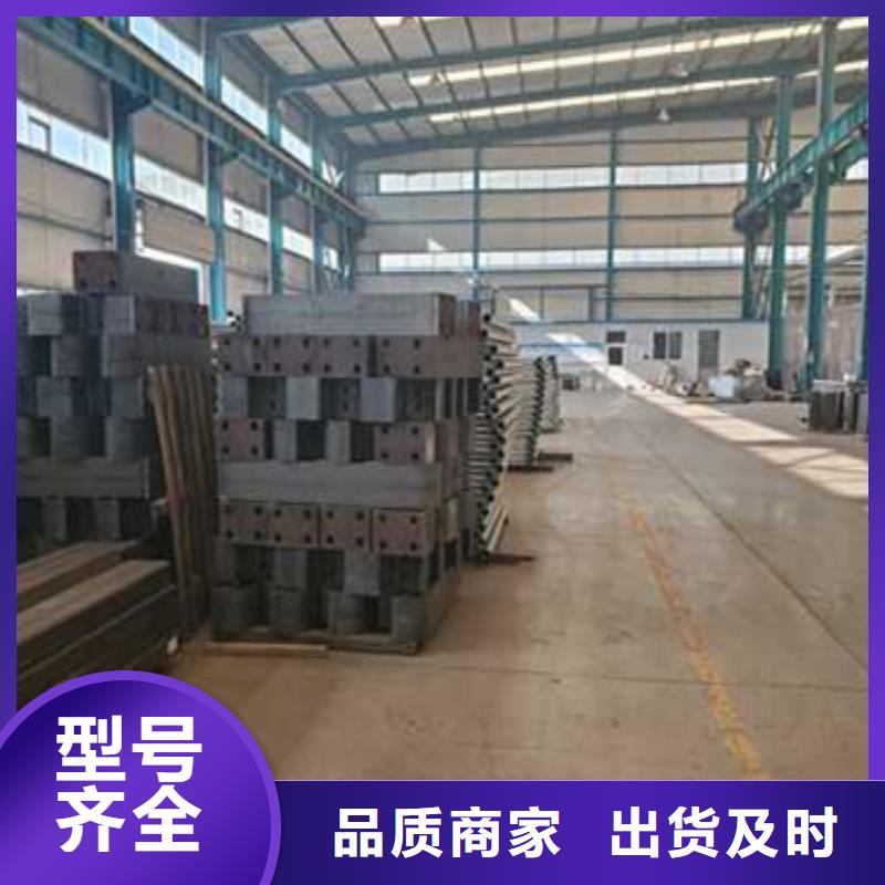 護欄_防撞護欄廠廠家直銷大量現(xiàn)貨