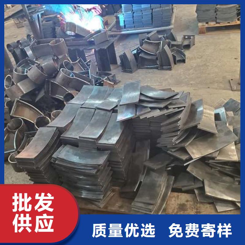 护栏_国道抗冲击围栏好产品价格低