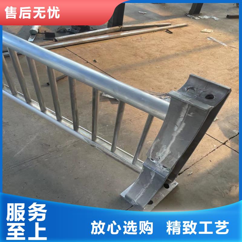 304不锈钢复合管栏杆多少钱一米