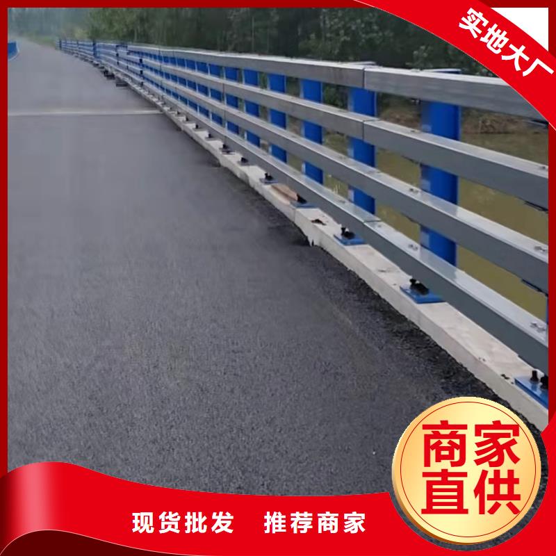 公路防撞护栏立柱喷塑和喷漆有区别