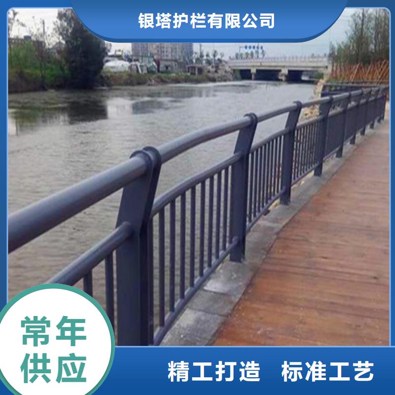 【道路護欄-q235b波形護欄板廠家直銷規格多樣】