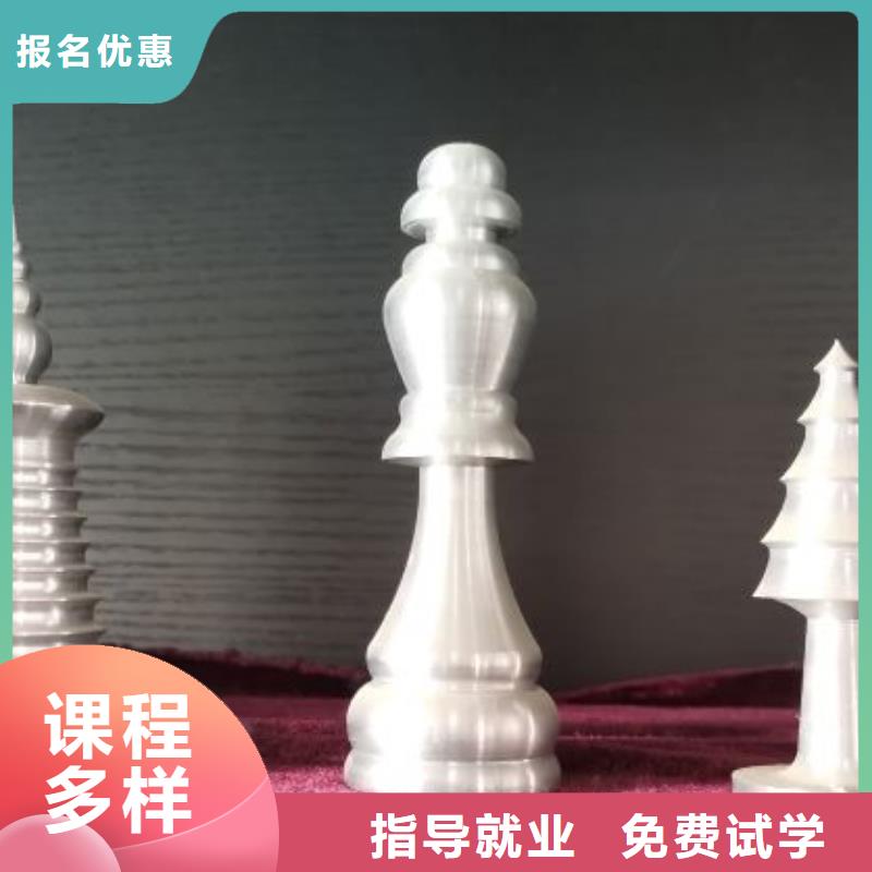 數控學校虎振挖掘機實操培訓