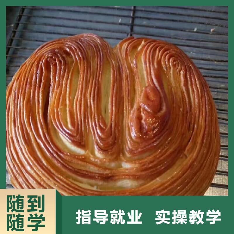 西點學校,挖掘機培訓老師專業