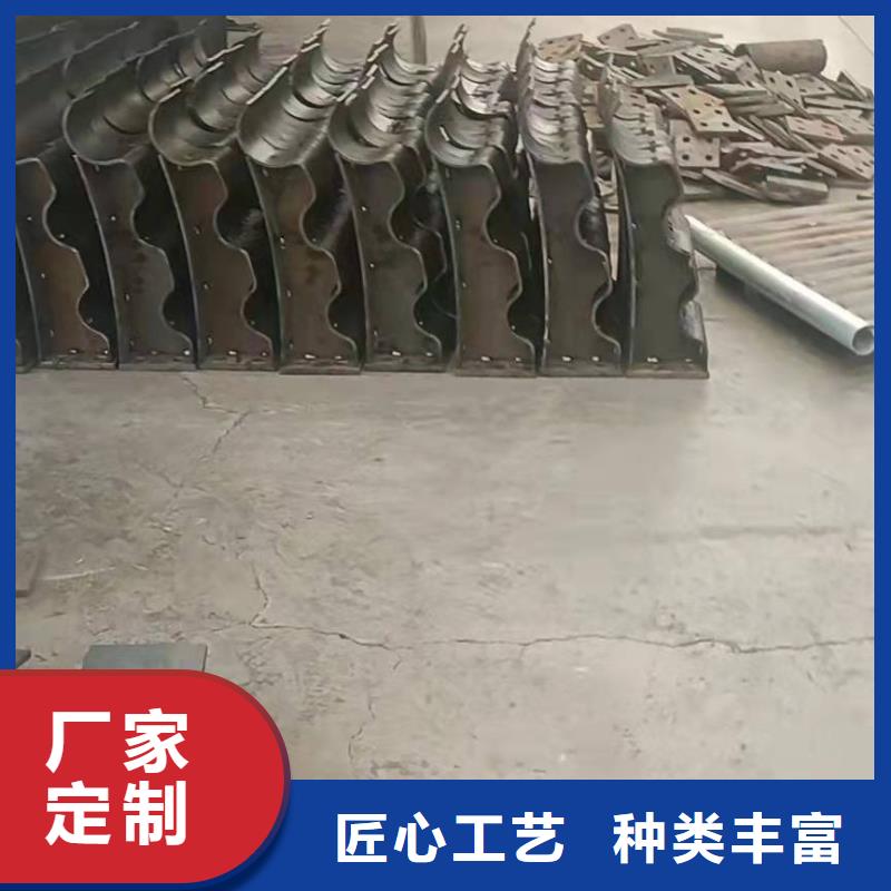 有現貨的201不銹鋼碳素鋼復合管公司