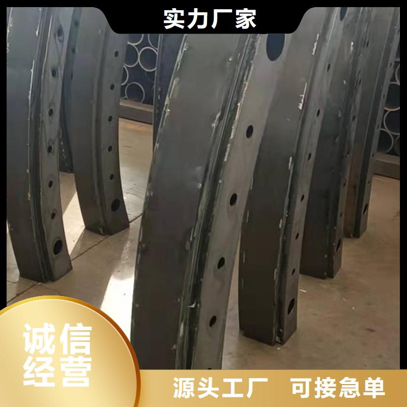 鋼背木護(hù)欄質(zhì)量為本