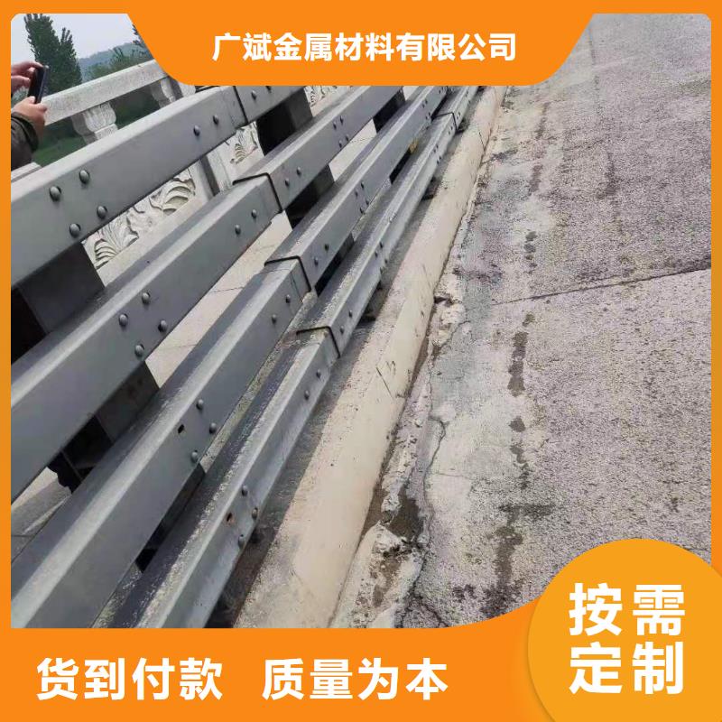 現貨供應LED燈光護欄_生產廠家