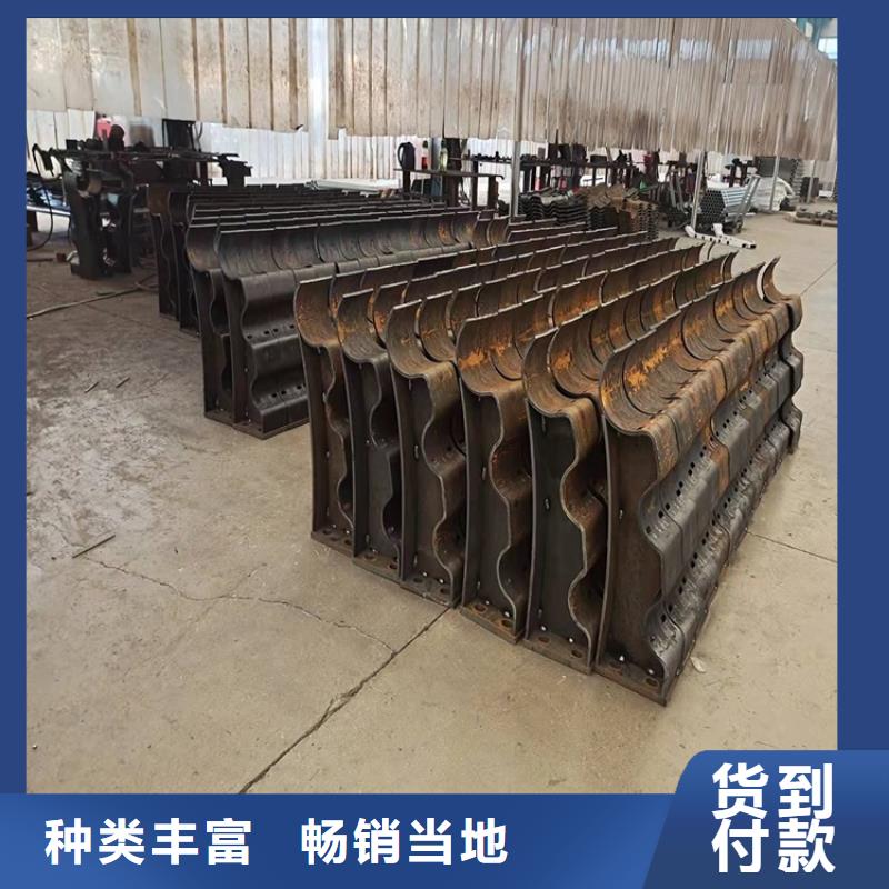 橋梁護欄_旋轉護欄價格公道合理