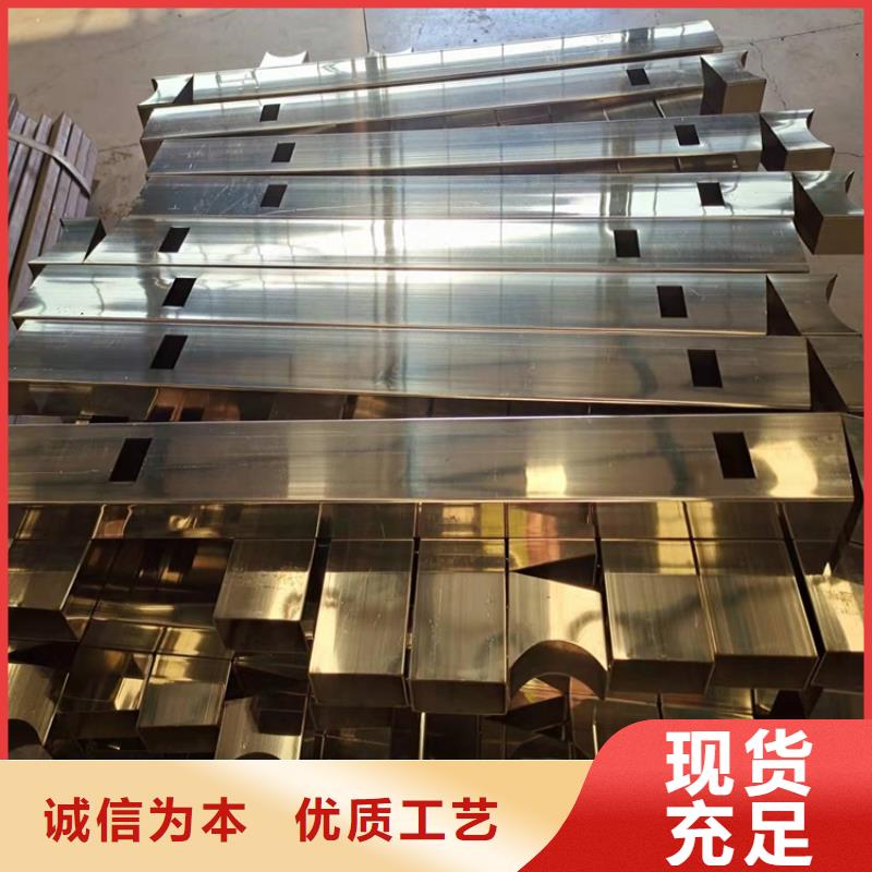 橋梁防撞護(hù)欄,鍍鋅波形護(hù)欄品質(zhì)卓越