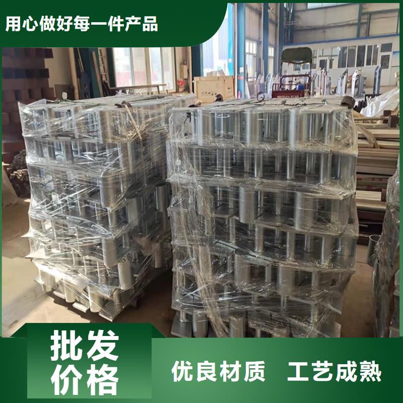 橋梁護(hù)欄,鋼板立柱質(zhì)量為本