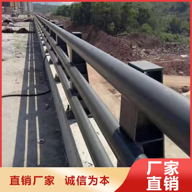 橋梁防撞護欄-道路隔離護欄廠家新品
