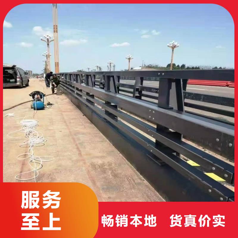橋梁防撞護欄-道路隔離護欄廠家新品
