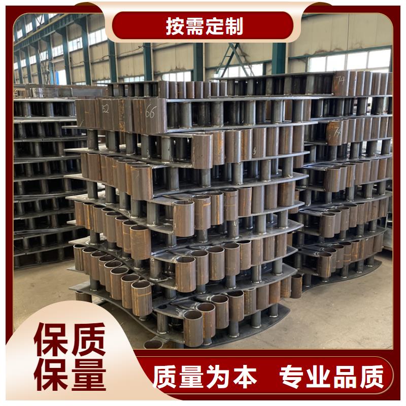 201不銹鋼復(fù)合管護(hù)欄_不銹鋼復(fù)合管護(hù)欄精益求精