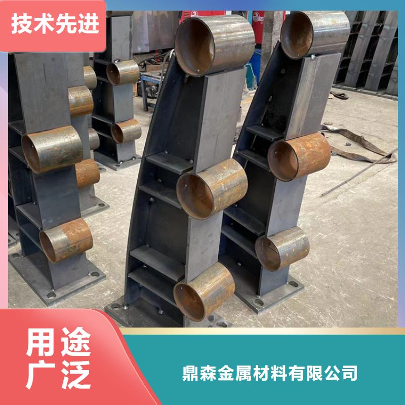道路防撞護欄【鍍鋅波形護欄】廠家直營
