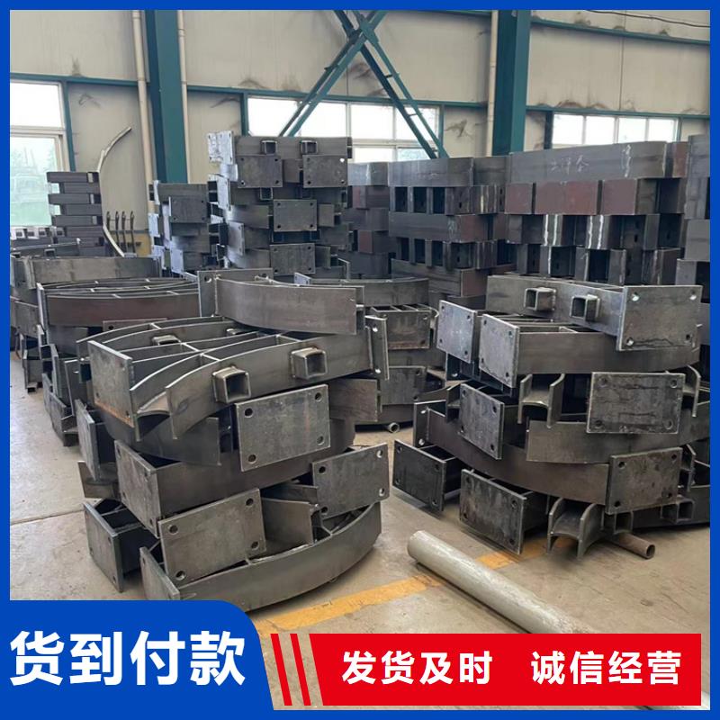 道路防撞護欄【河堤護欄】制造生產(chǎn)銷售