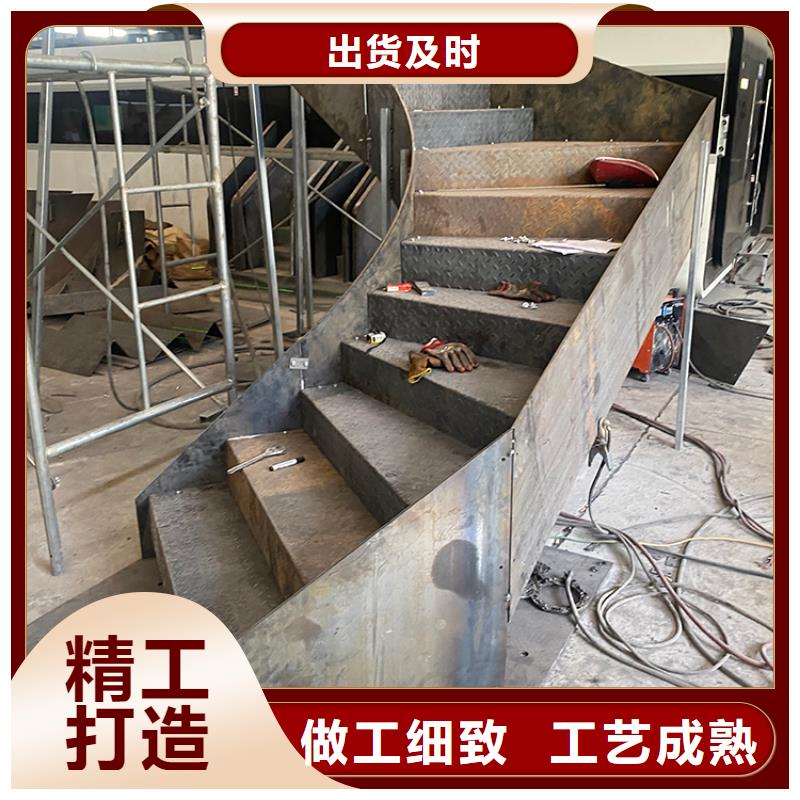 室內(nèi)旋轉(zhuǎn)樓梯廠家售后完善