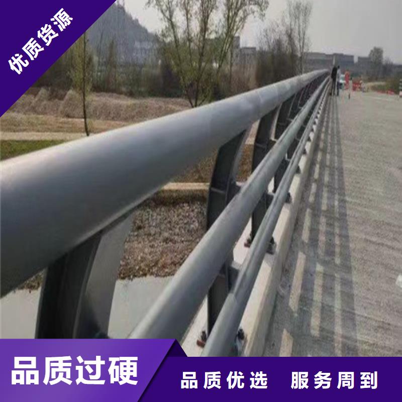 燈光防撞護(hù)欄現(xiàn)貨充足