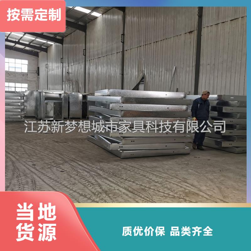 滾動(dòng)廣告燈箱了解更多