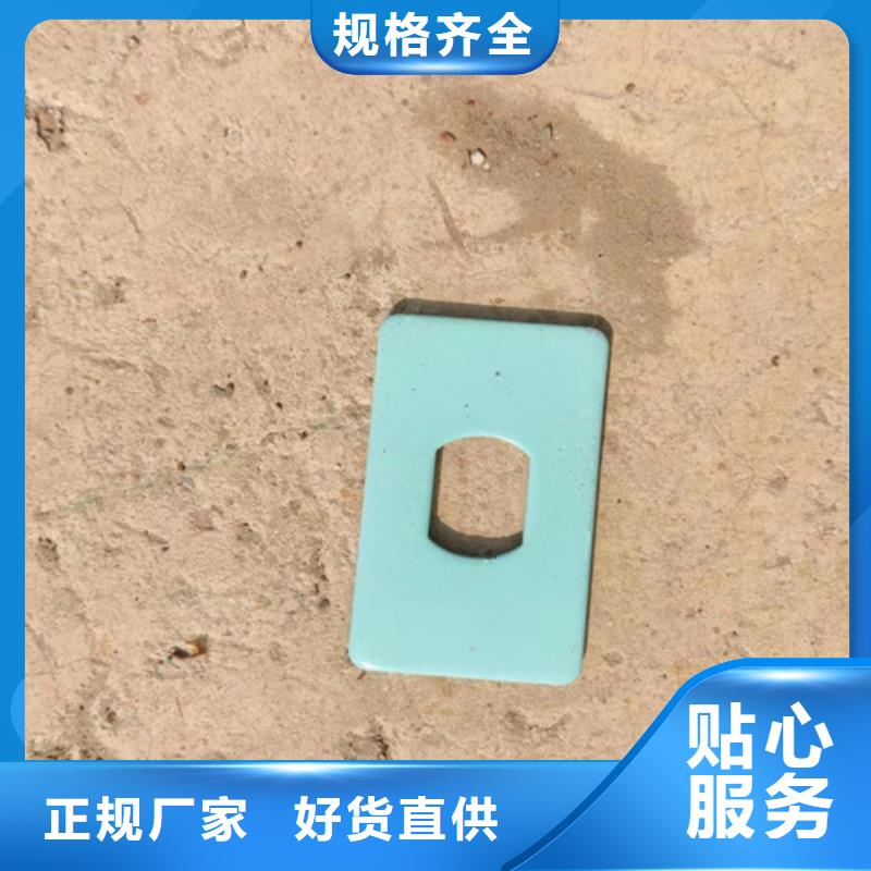 四橫梁金屬梁柱式橋梁護(hù)欄多少錢一米？