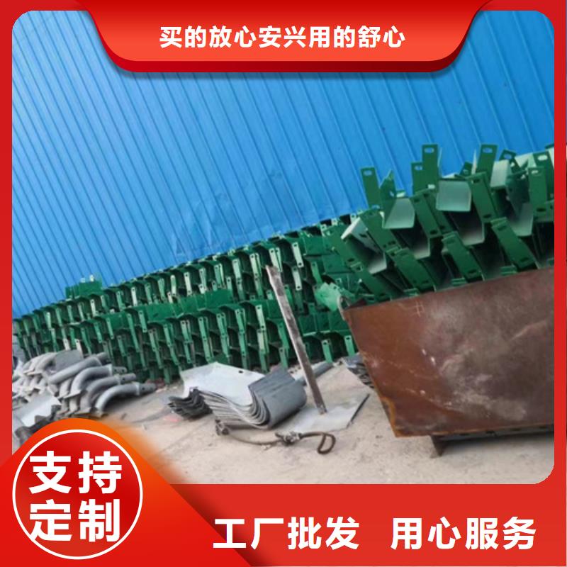 公路護欄板廠家批發(fā)價-讓您滿意