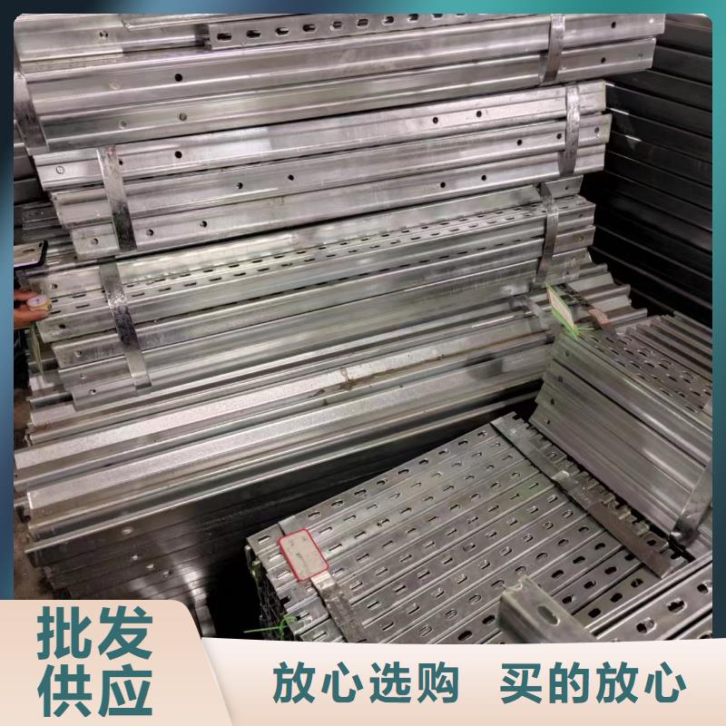 光伏支架養殖大棚建設多年行業經驗